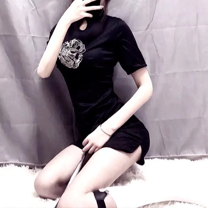 一个布袋八个头